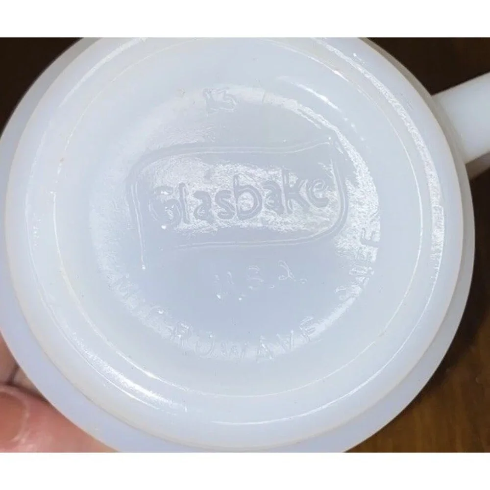 Vintage Oklahoma The Sooner State Milk Glass Mug Native American Arrowhead Vtg